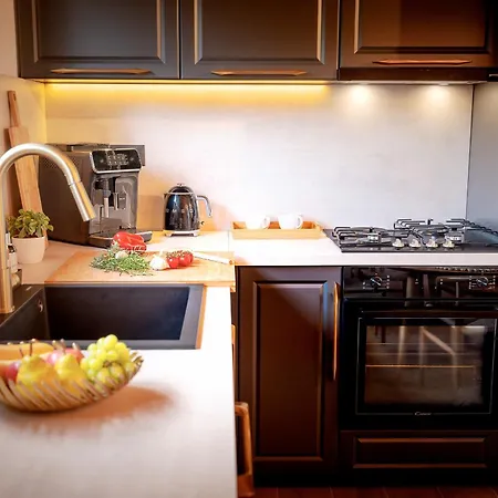 Marchelina House Tatil Evi
