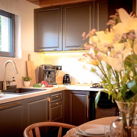 Marchelina House Tatil Evi
